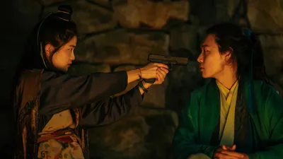 Evrenler Savaşı 2 izle